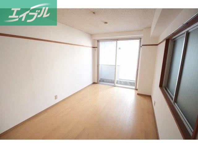 居室・リビング　同タイプです