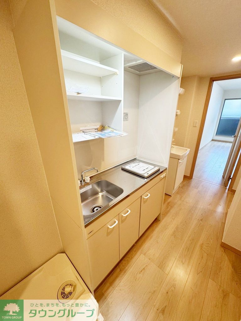 キッチン　エントランス