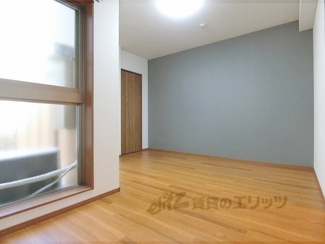 居室・リビング　洋室