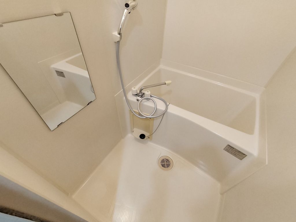 バス・シャワールーム　バス