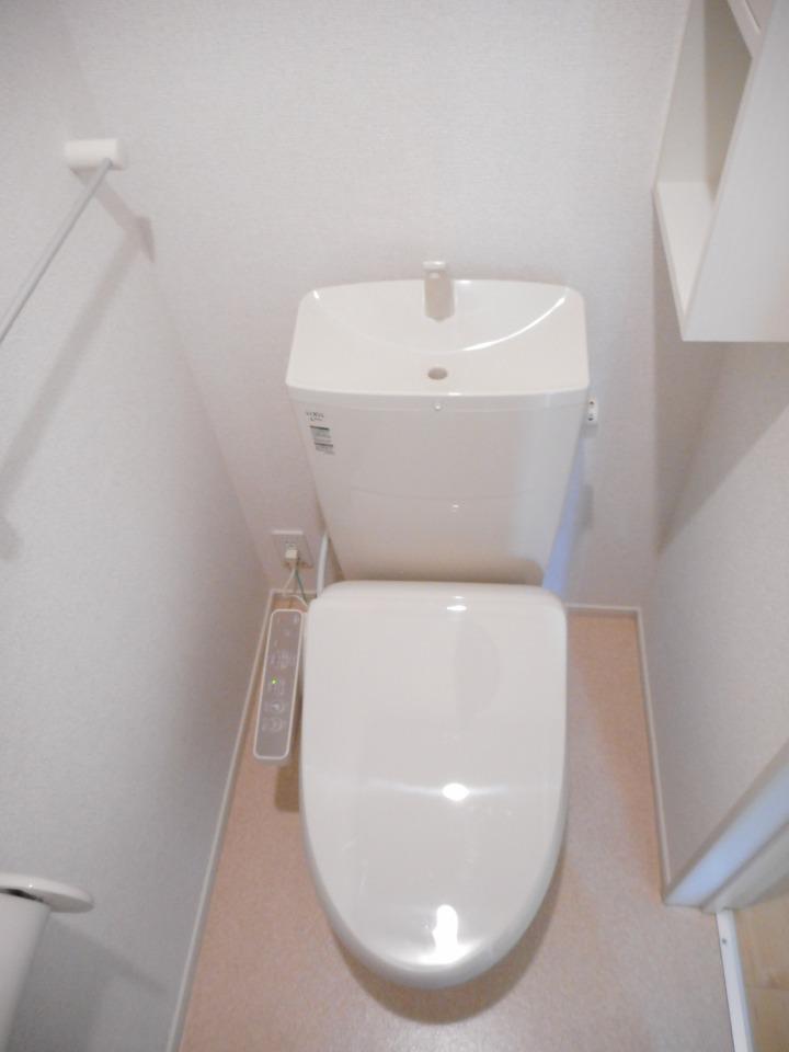 トイレ　トイレ