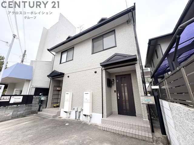 建物外観　モニター付きインターホン完備☆