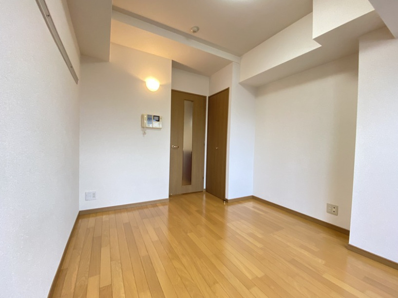 居室・リビング　パークウェル曙橋駅前