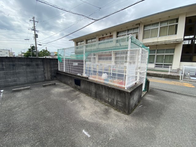その他　敷地内ゴミ置場