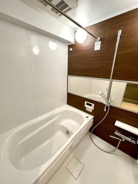 バス・シャワールーム　別タイプ部屋　参考写真です