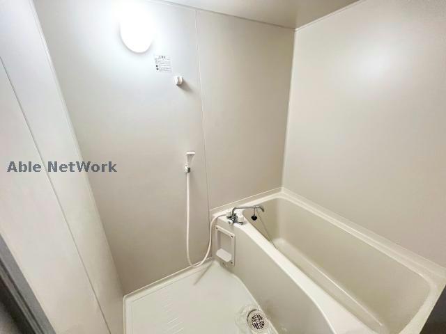 バス・シャワールーム　B103