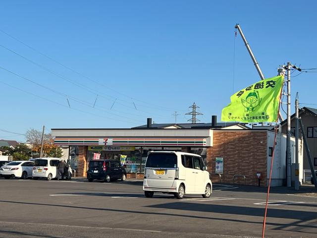 コンビニ　セブンイレブン釧路町新開店（コンビニ）まで84m