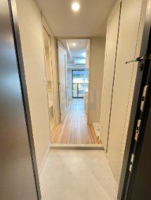 玄関　※別部屋写真