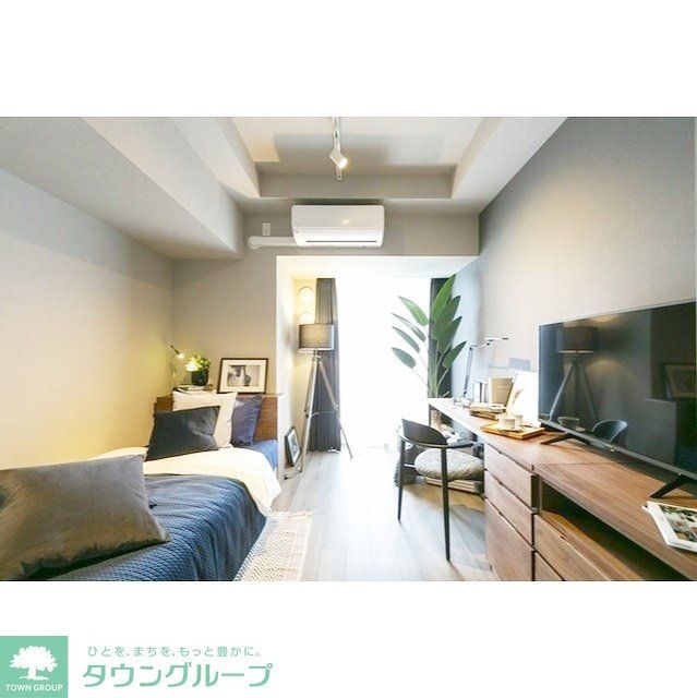 居室・リビング　＊実際のお部屋に家具・家電の備え付けはございません