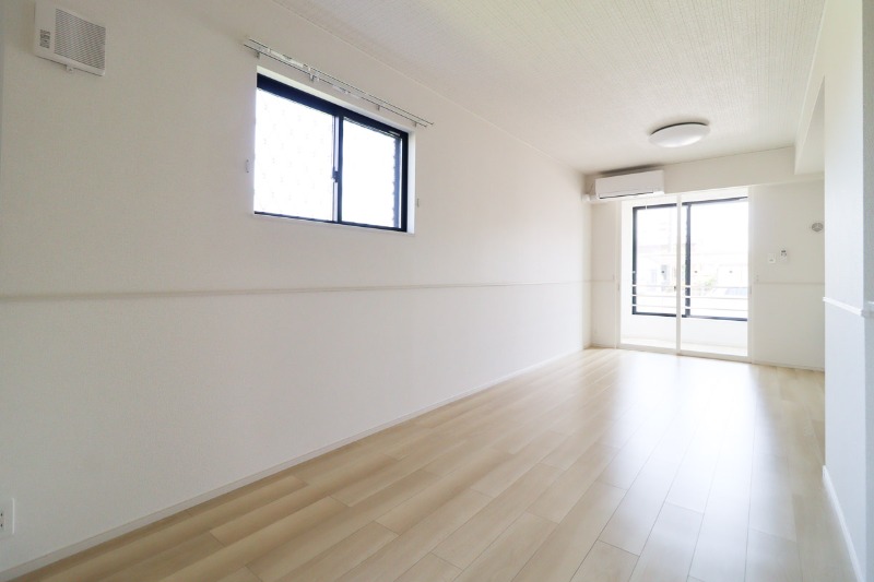 居室・リビング　図面と現状に相違がある場合には現状を優先