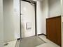 玄関　＊他号室の写真を利用
