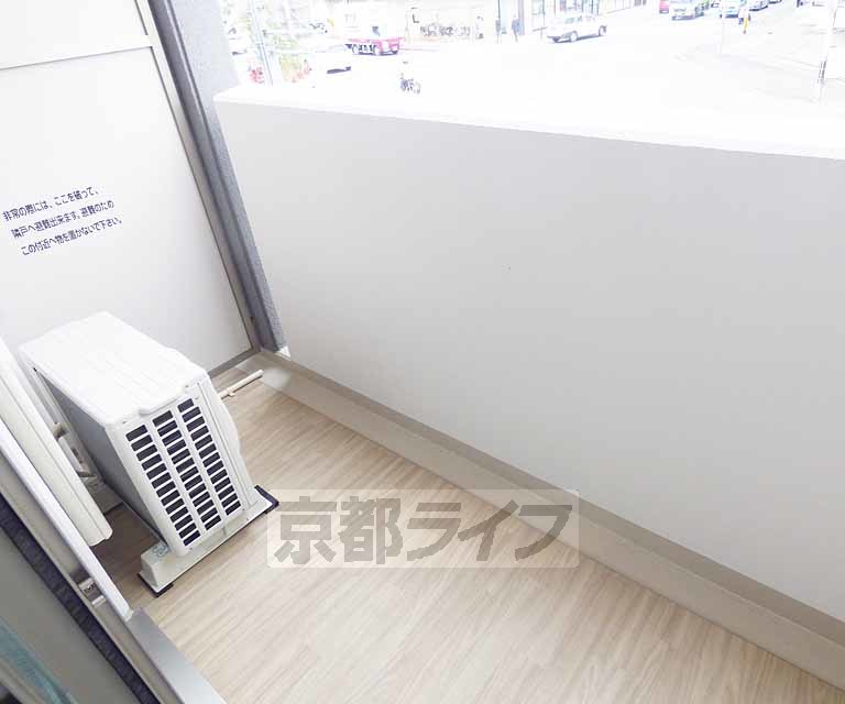 バルコニー　日当たり良好。