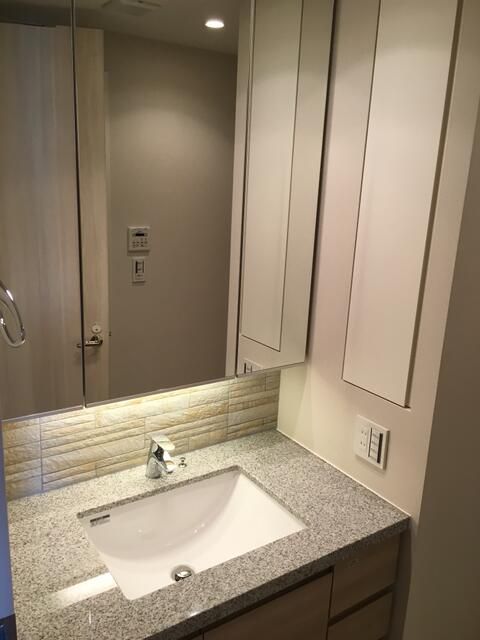 洗面設備　忙しい朝には欠かせない洗面所です