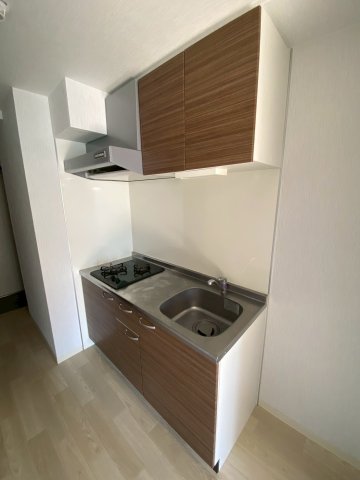 キッチン　コンパクトなキッチンで掃除もラクラク