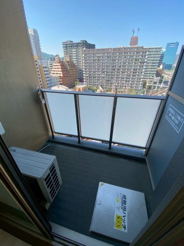 バルコニー　外からの目が気にならないバルコニーで洗濯物が干せます