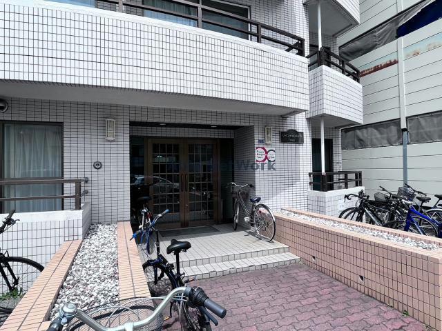 エントランス　エントランス部分