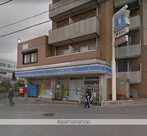 コンビニ　ローソン（コンビニ）まで684m