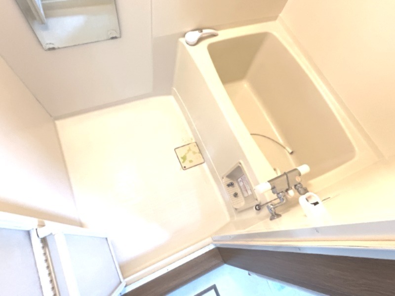 バス・シャワールーム　浴室