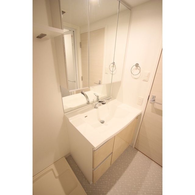 洗面設備　☆独立洗面台☆