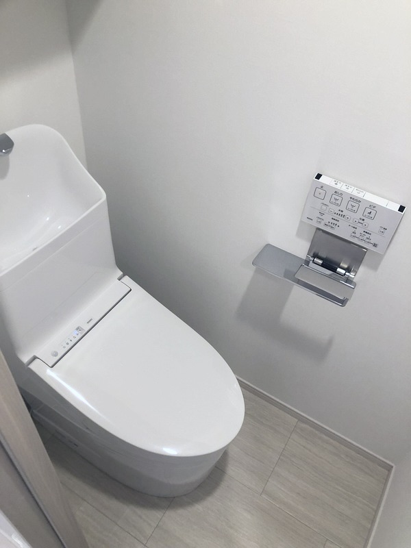 トイレ　トイレ