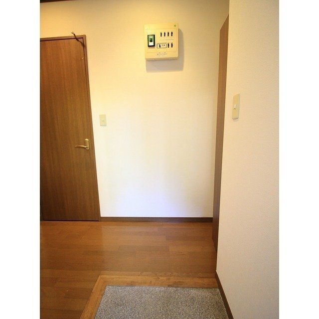 玄関　物件画像