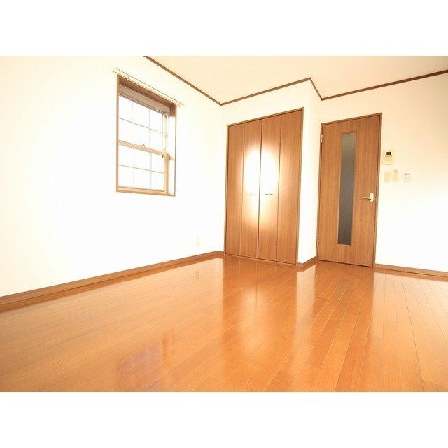 居室・リビング　物件画像