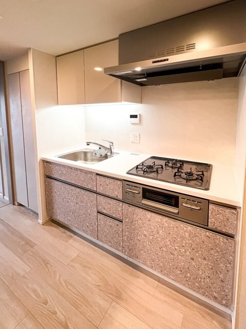 キッチン　※写真は同タイプ住戸です。