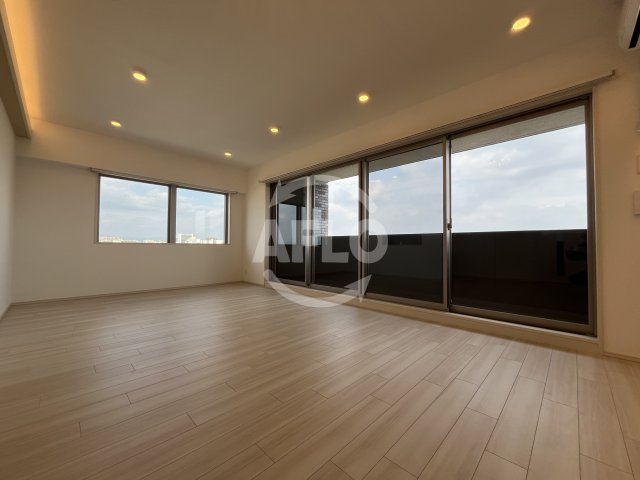 居室・リビング　プレジオ東三国　リビング