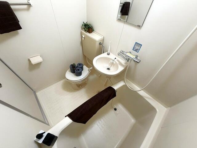 バス・シャワールーム