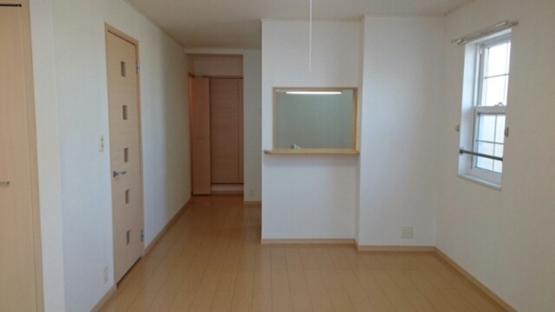 居室・リビング　図面と現状に相違がある場合には現状を優先