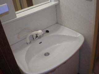 洗面設備　洗面台もあります。