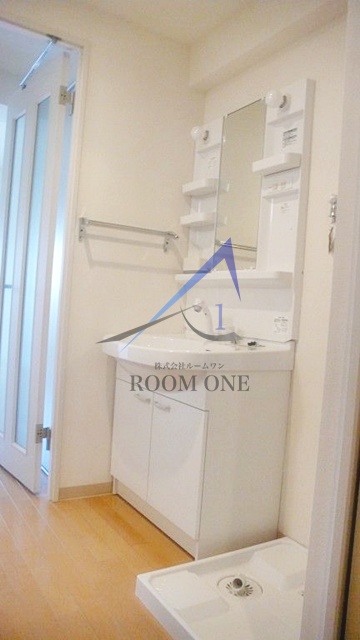 洗面設備　洗面台です。