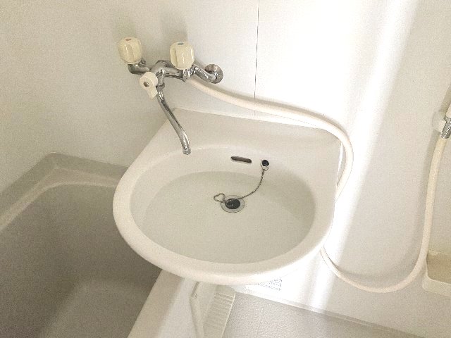 洗面設備　同仕様