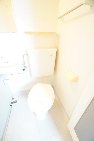 トイレ　※同物件の写真です。