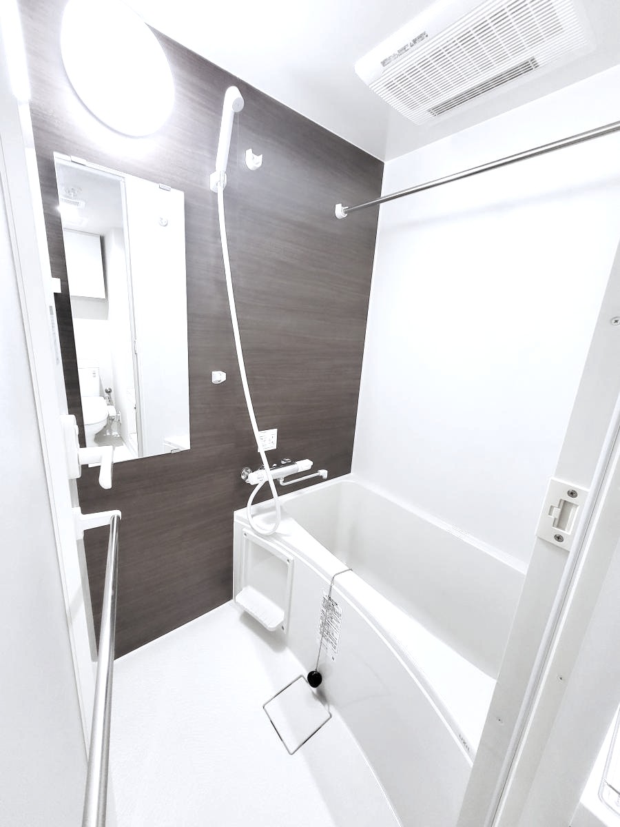 バス・シャワールーム　風呂