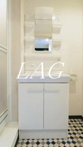 洗面設備　洗面台です。