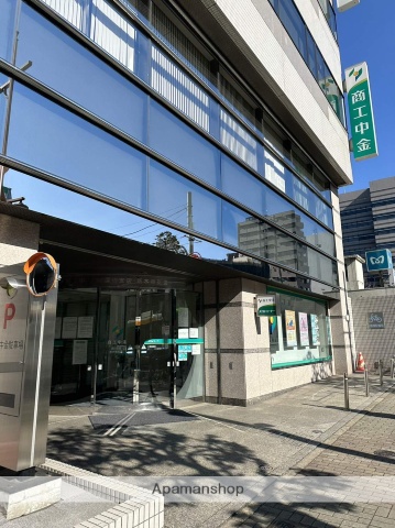 銀行　（株）商工組合中央金庫／深川支店（銀行）まで569m