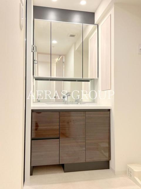 洗面設備　同仕様