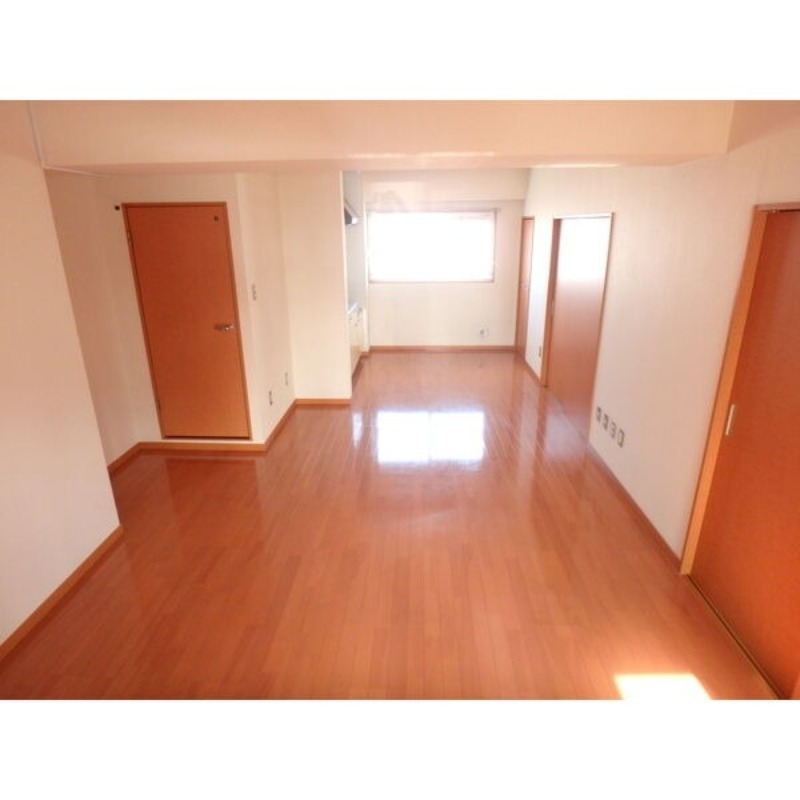 居室・リビング　図面と現状に相違がある場合には現状を優先