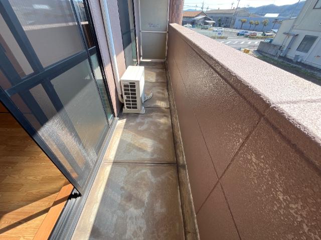 バルコニー　ベランダ