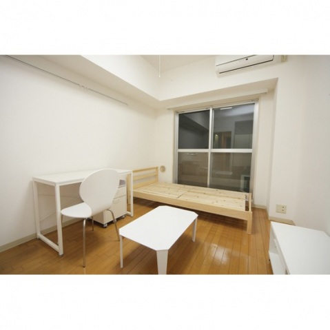 居室・リビング　カジュアルプラン（ミニテーブル・TVボードは付きません）