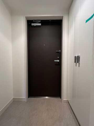 玄関　別部屋の参考写真となります