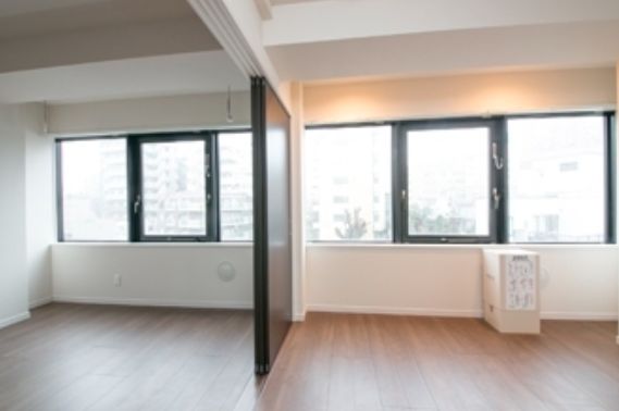 居室・リビング　居間です