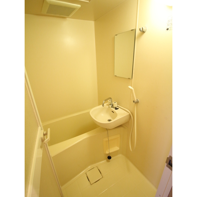 バス・シャワールーム　バス・トイレ別※別室参考写真です。