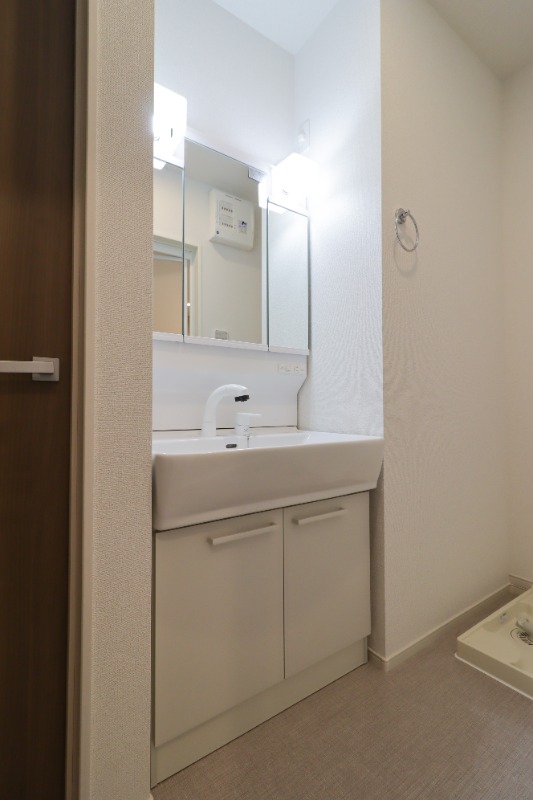 洗面設備　図面と現状に相違がある場合には現状を優先