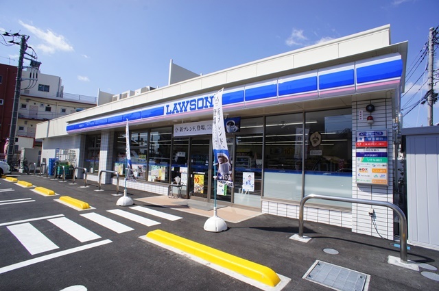 コンビニ　ローソン座間相武台店（コンビニ）まで683m