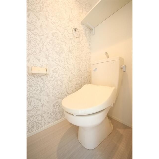 トイレ　ゆったりとした空間のトイレです