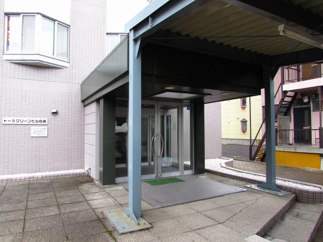 エントランス　エントランス