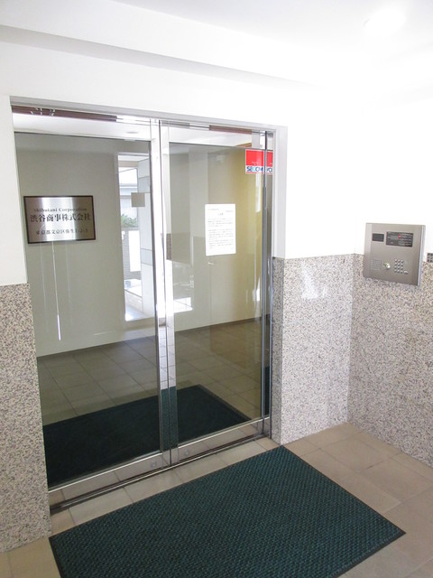 エントランス　エントランス