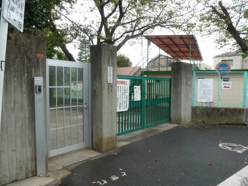 小学校　杉並区立杉並第七小学校（小学校）まで573m